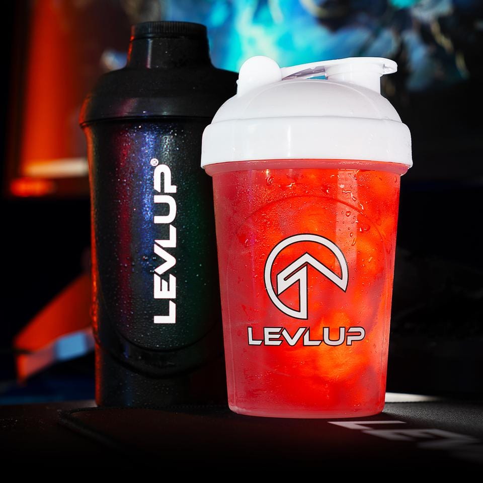 2-shakers-boisson-energisante-LevlUp